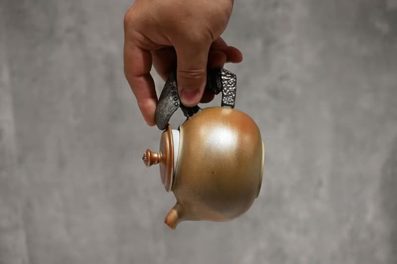 | 275cc | 柴燒造型正把壺 柴燒壺 茶壺 手作壺【臻麟陶藝】