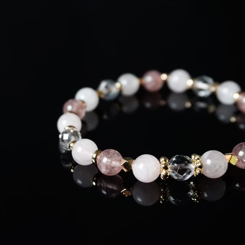 春舞芭蕾 // 草莓晶粉晶白水晶 手鍊 // 桃花 人緣 貴人運