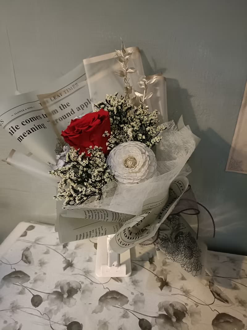 厄瓜多玫瑰花束 不凋花