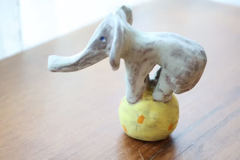 【聖誕節禮物】頑皮大象雕塑擺飾A