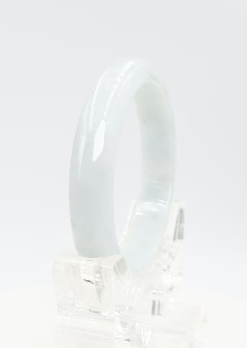 寶麗金珠寶-天然糯種淡綠A貨緬甸玉手鐲