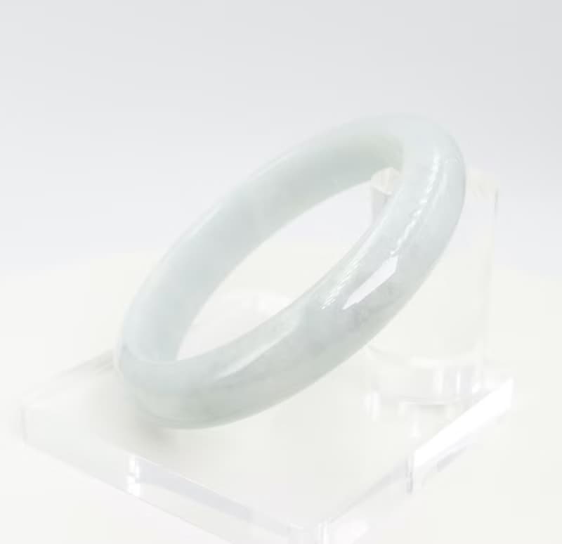 寶麗金珠寶-天然糯種淡綠A貨緬甸玉手鐲