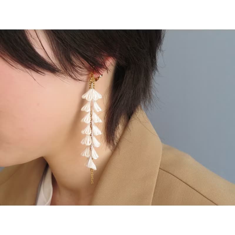 白藤とゴールドチェーンのピアス・イヤリング/着物アップサイクルアクセサリー
