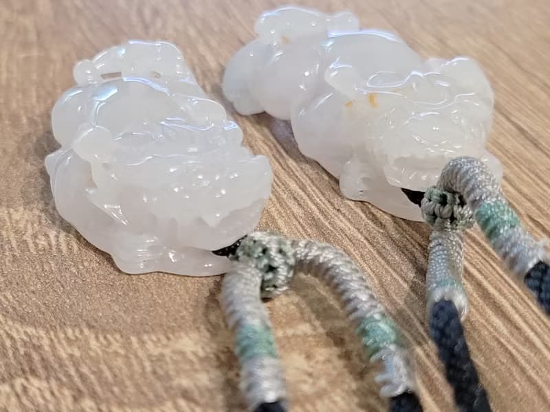 【親翠】天然翡翠 超美果凍膠感灑金貔貅一對