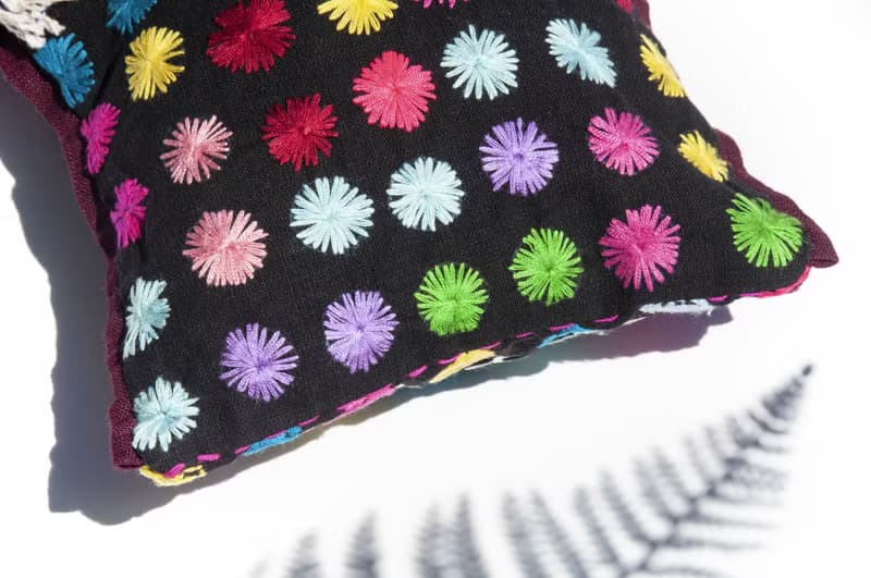 手縫純棉布側背包/刺繡斜背包/刺繡肩背包/indigo手縫藍染包-幾何