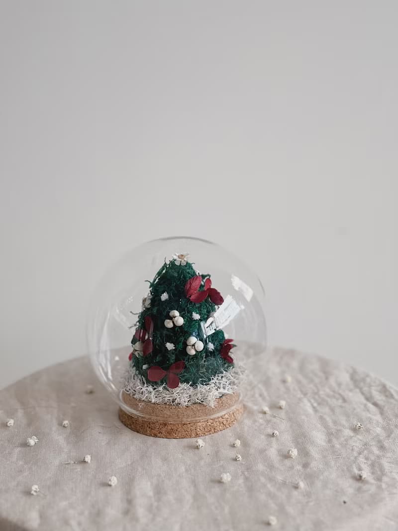 【永生玫瑰花玻璃球】• 情人節禮物/生日禮物/永生花/永生玫瑰花