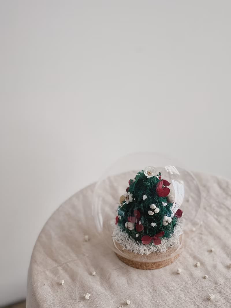 【永生玫瑰花玻璃球】• 情人節禮物/生日禮物/永生花/永生玫瑰花