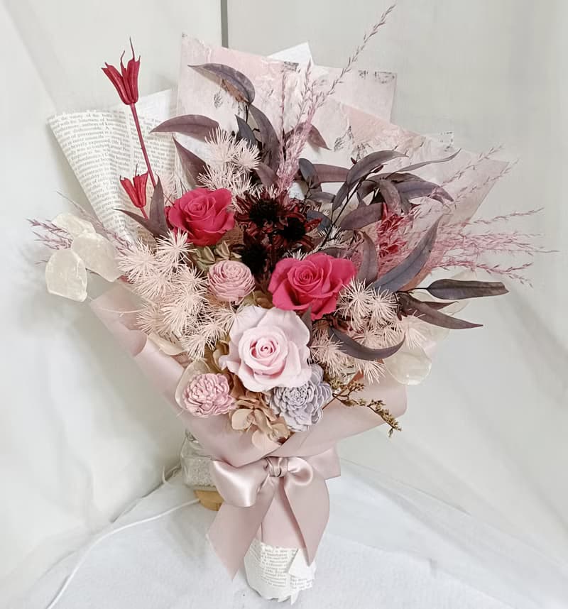情人節禮物花束永生玫瑰花束 生日告白結婚捧花永生乾燥花畢業謝