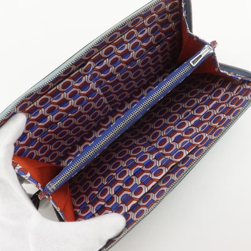 【日本直送】エルメス HERMES アザップシルクイン ロング 長財布 ヴォーエプソン ブルーデュノール 水色 U レディース【中古】