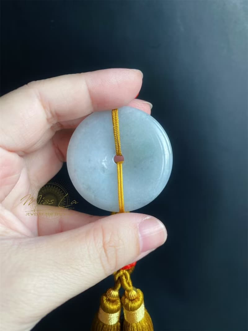天然緬甸玉翡翠 白底冰細糯灑烏雞 硃砂 大平安扣 車掛 包掛