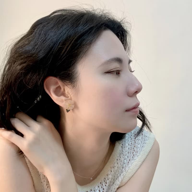 耳環 椿花 山茶花 樹脂 花 銀飾 耳夾 禮物 禮盒 手工 白 情人節