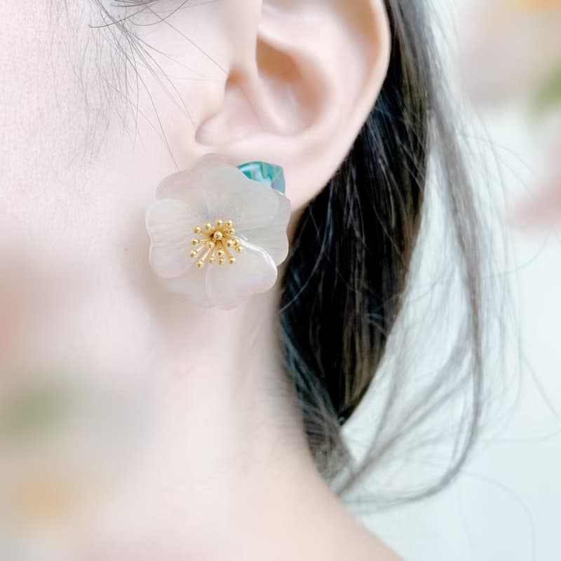 耳環 椿花 山茶花 樹脂 花 銀飾 耳夾 禮物 禮盒 手工 白 情人節