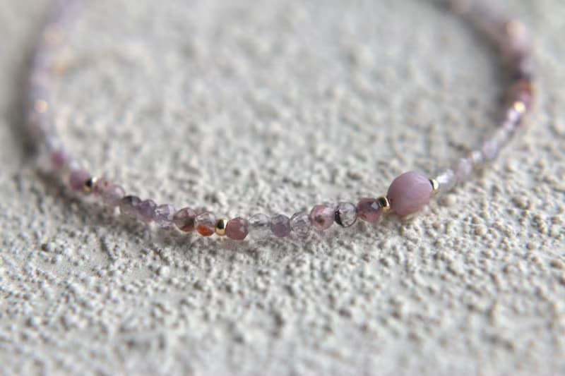 手鍊 二月誕生石 紫水晶 紅寶石 紫幽靈 - 安心 -