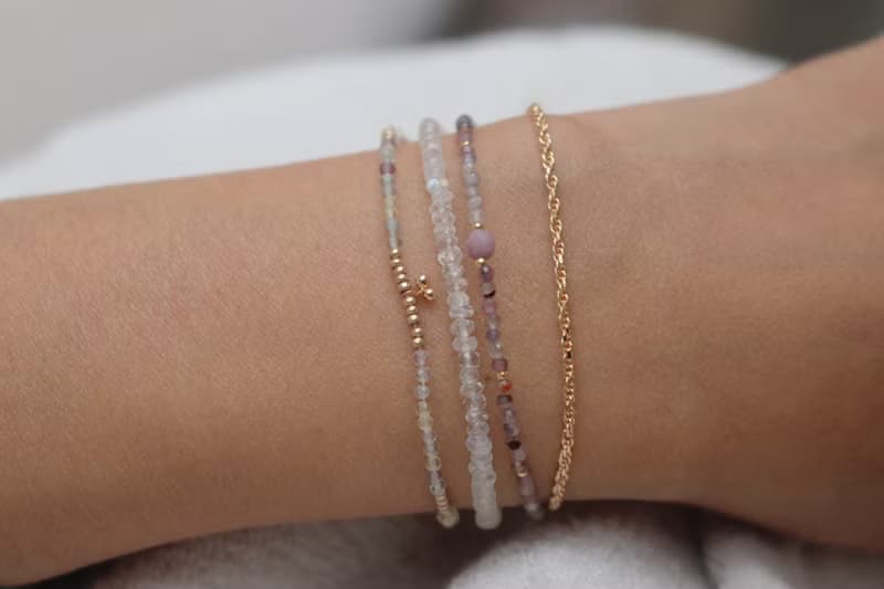 手鍊 二月誕生石 紫水晶 紅寶石 紫幽靈 - 安心 -