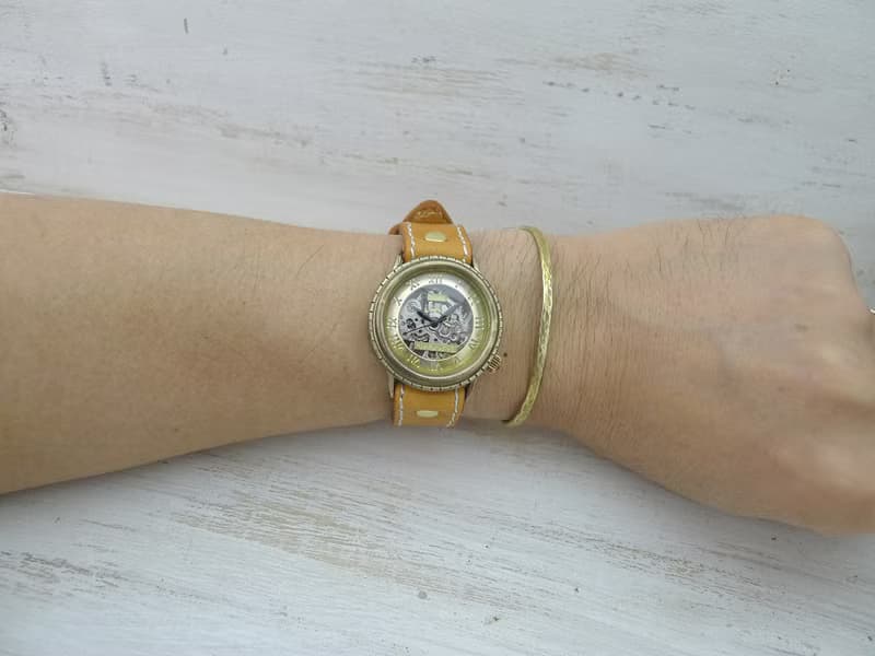 手作り腕時計 BHW068 ミシンステッチ 33mm手巻きBrass ローマ数字インデックス
