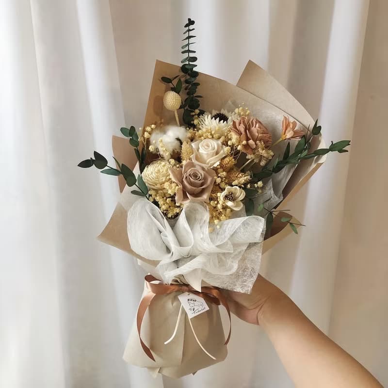 經典奶茶花束 永生花 玫瑰 乾燥花 情人節花束 附提袋卡片