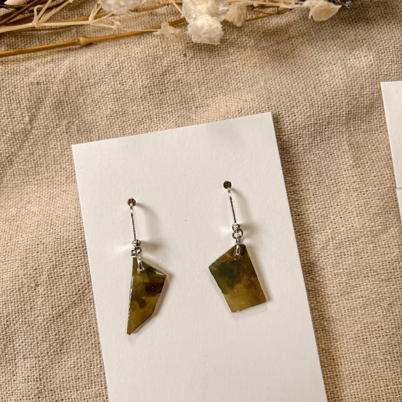 野境迷彩 / 不規則幾何 / 手繪【熱縮片】耳飾