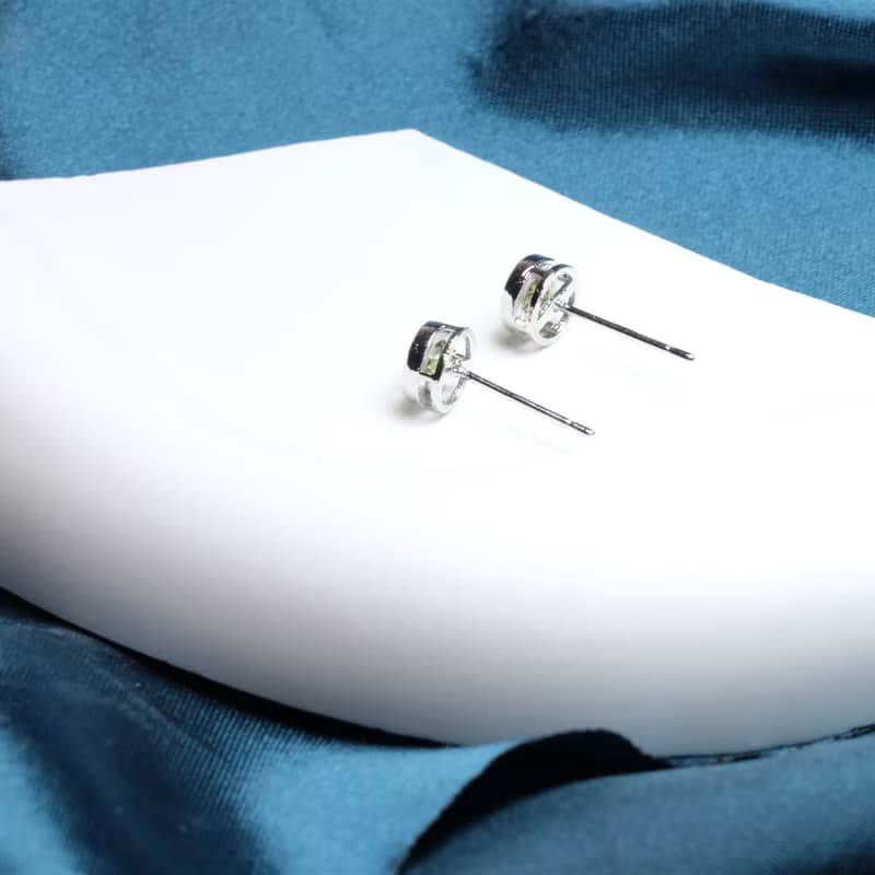 淨透橄欖石S925純銀水晶耳環│5mm 幸運幸福之石 開運招財飾品