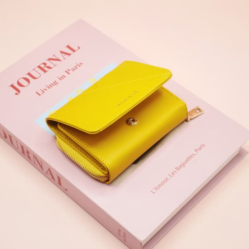 女短夾 Ellie Mini Wallet / Mustard Yellow 黃色的