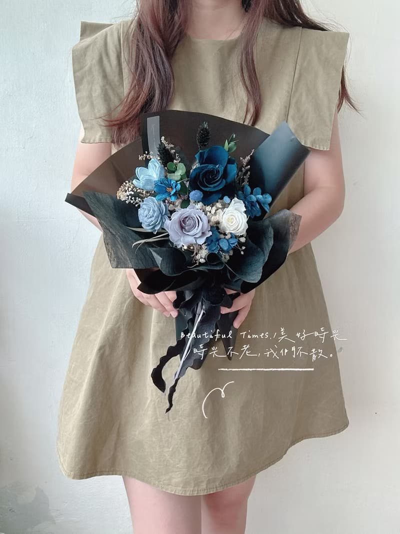 美好時光| 無盡藍-七夕情人節、永生花花束、玫瑰花束、花束