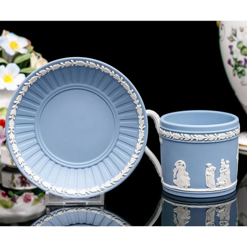 英國製Wedgwood 手工經典巔峰工藝 碧玉浮雕 咖啡杯碟組