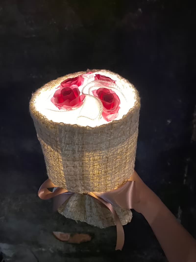 漫森態 小香風玫瑰花花束 Chic 不凋花花束