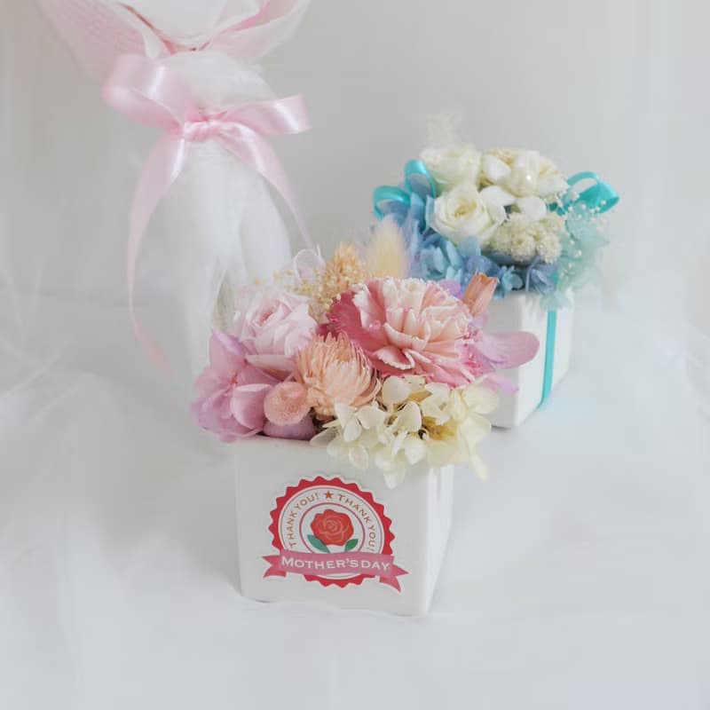 情人節禮物花束媽咪小寶貝花束 結婚捧花永生花畢業花束玫瑰七夕