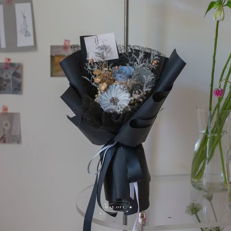 DAY OFF 小型乾燥花束 擴香花束 手拿花 拍照花束 男友花束