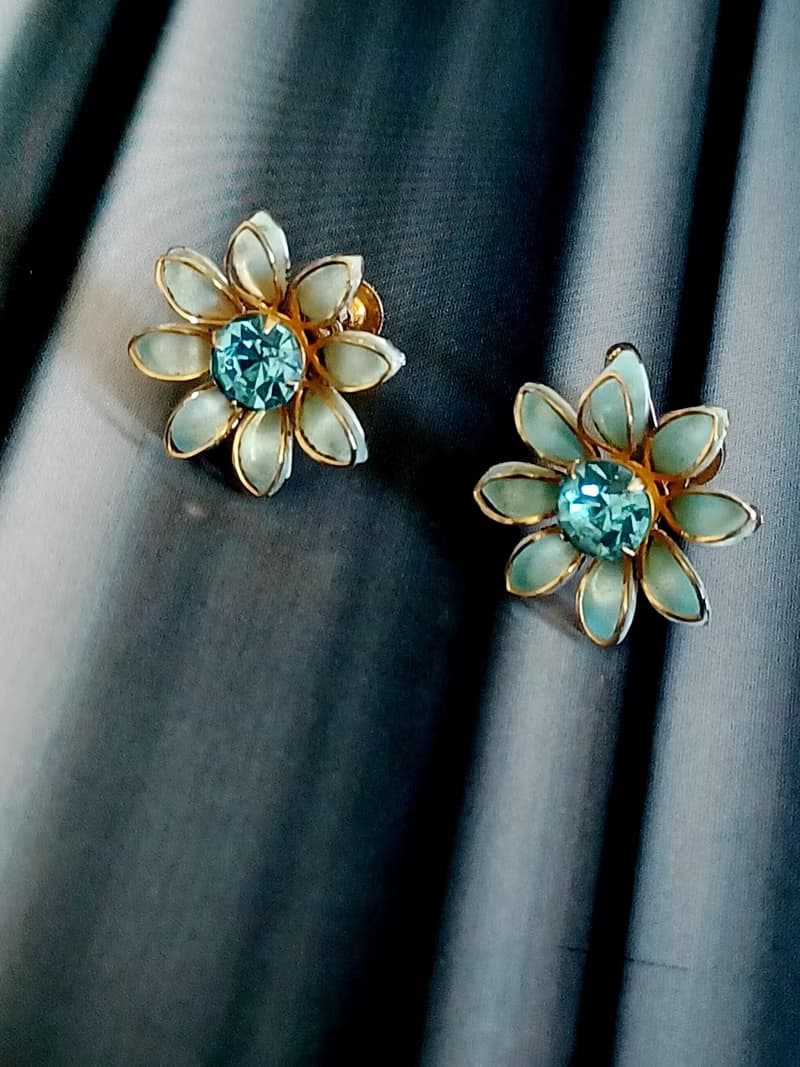 vintage jewelry Bugbee Niles 古董雛菊萊茵琺瑯 夾式耳環