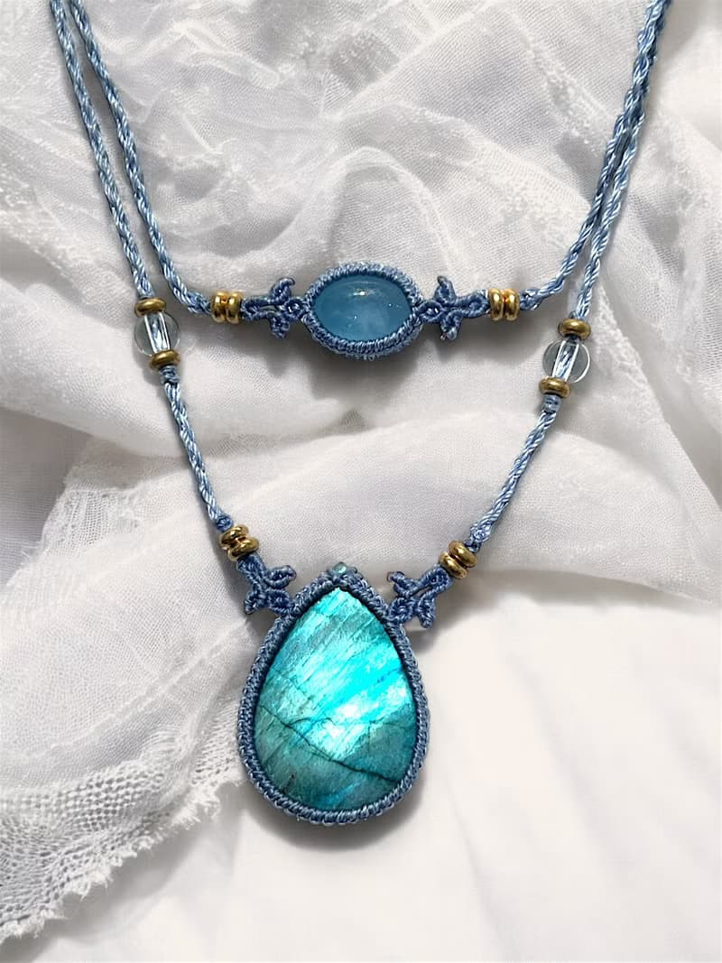 Crystoria Stone | Macrame | 南美蠟線 | 項鍊 | 拉長石+月亮石
