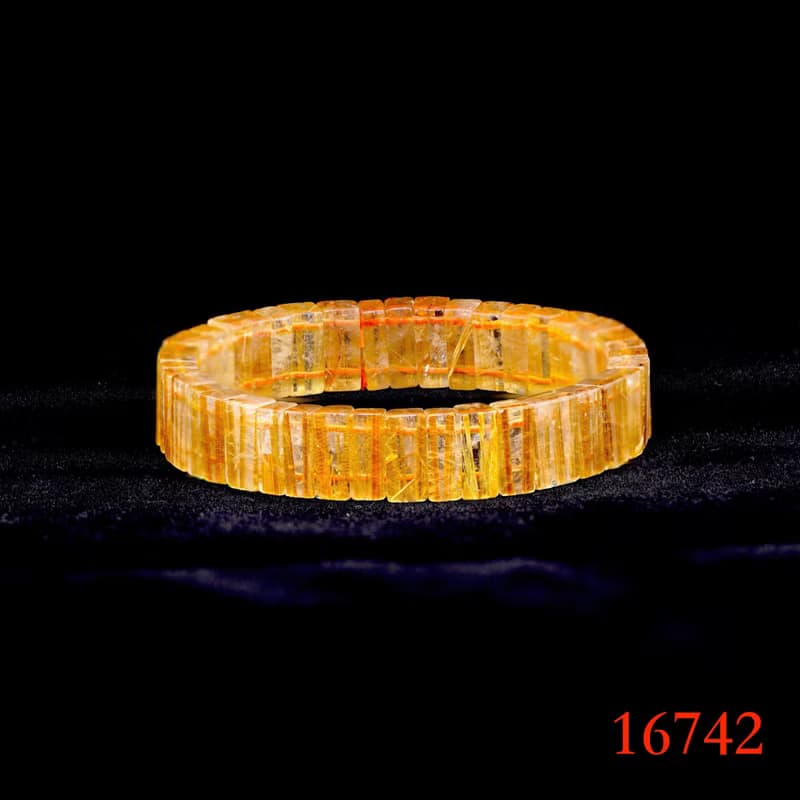 寶麗金珠寶-天然鈦晶手排