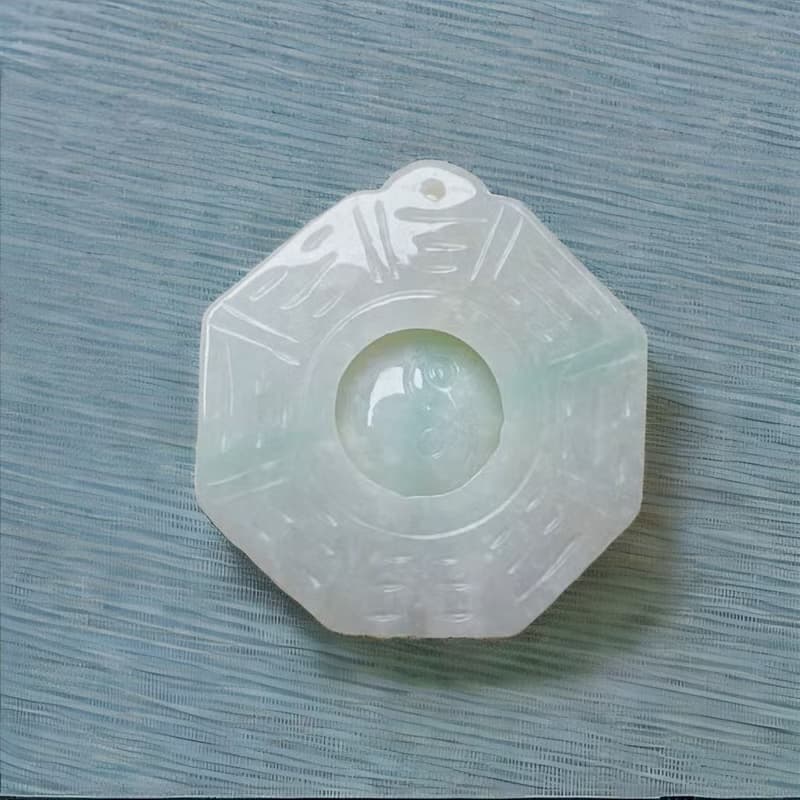 【擋煞‧避邪】飄綠翡翠八卦項鍊 | 天然緬甸玉A貨翡翠 | 送禮
