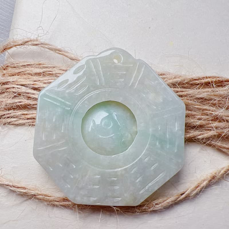 【擋煞‧避邪】飄綠翡翠八卦項鍊 | 天然緬甸玉A貨翡翠 | 送禮