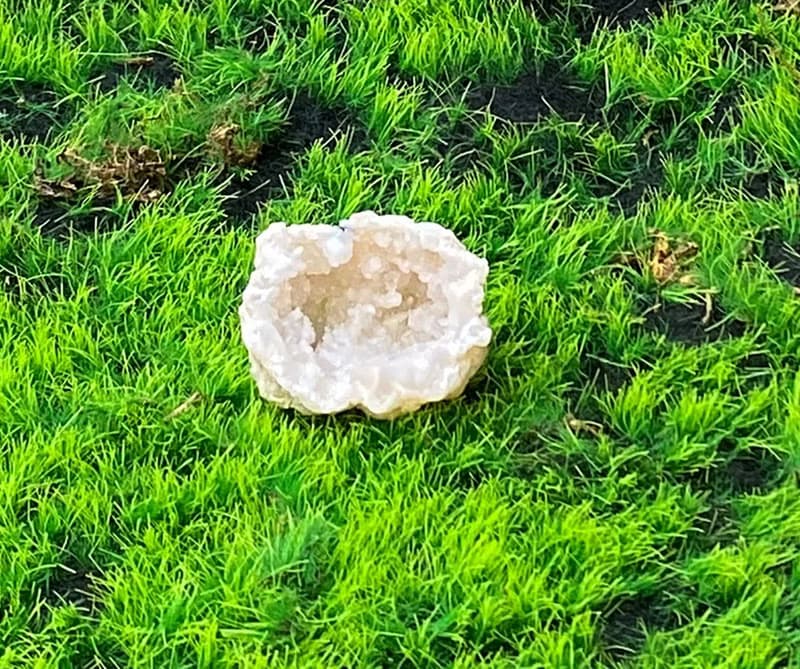 能量招財瑪瑙小白晶洞 療癒 開運 淨化 原礦 聖誕禮物 交換禮物