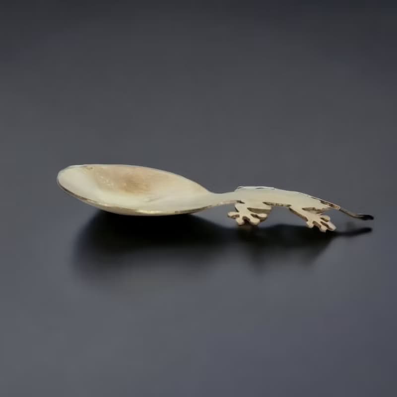 真鍮製蛙　茶匙