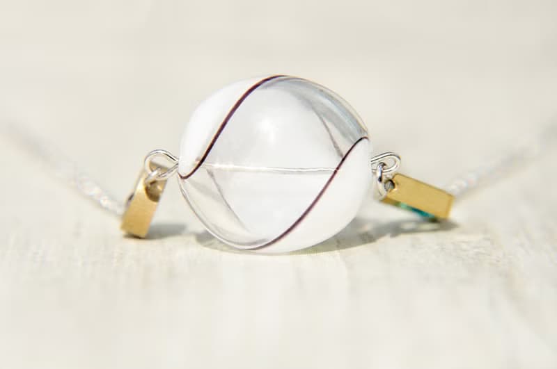 情人節禮物 / 幾何風 / 法式條紋口吹玻璃項鍊 短鏈 長鏈 鎖骨鍊 - 白巧克力 + 幾何黃銅