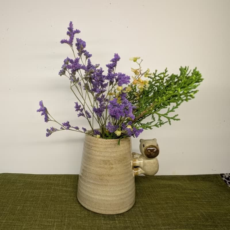 閒閒等花開 卡皮巴拉 花瓶 手作 文創 療癒系 陶花瓶