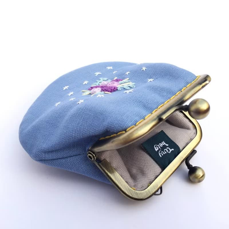 刺繡花口金小物包