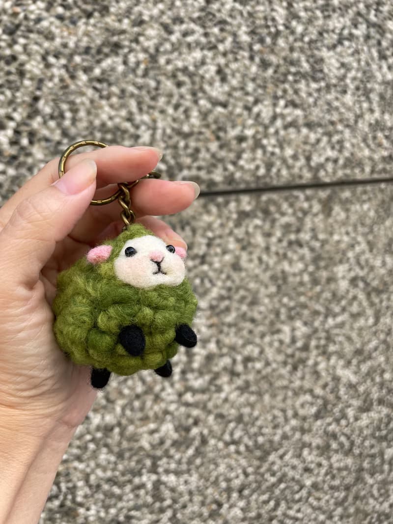 芥末綠 小羊 吊飾 聖誕禮物