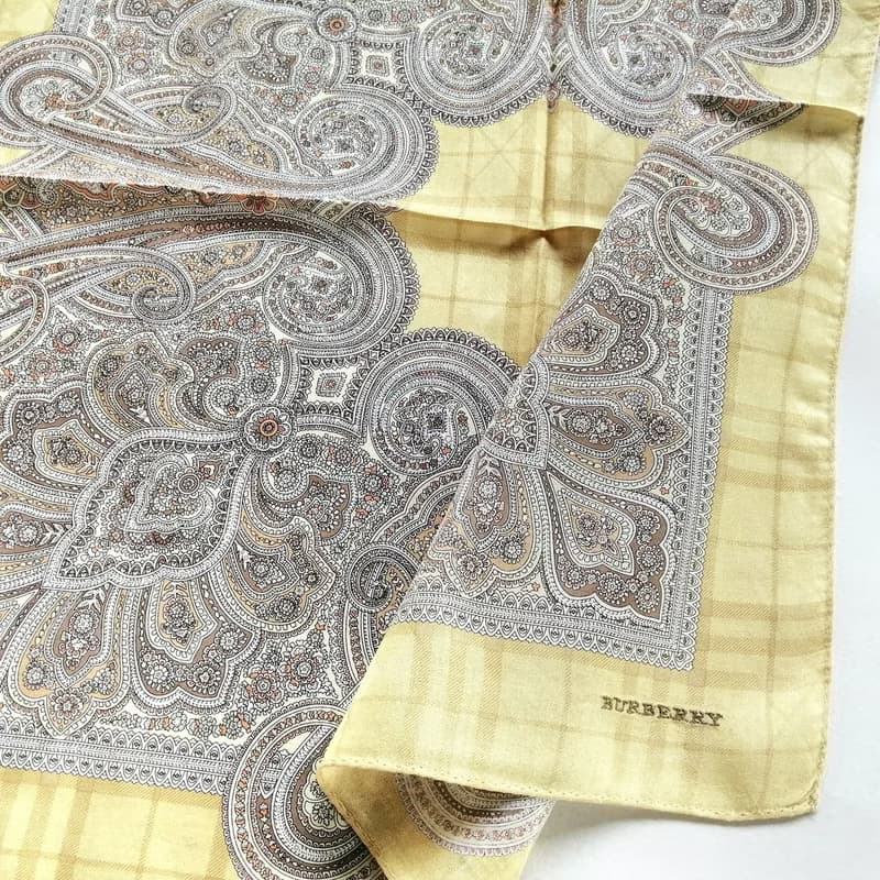 Burberry Vintage Handkerchief Motif Paisley Gift 21 x 21 inches