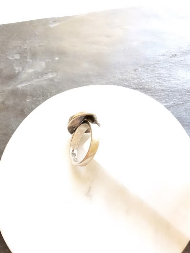 Vintage Mother Of Pearl Silver Statement Ring