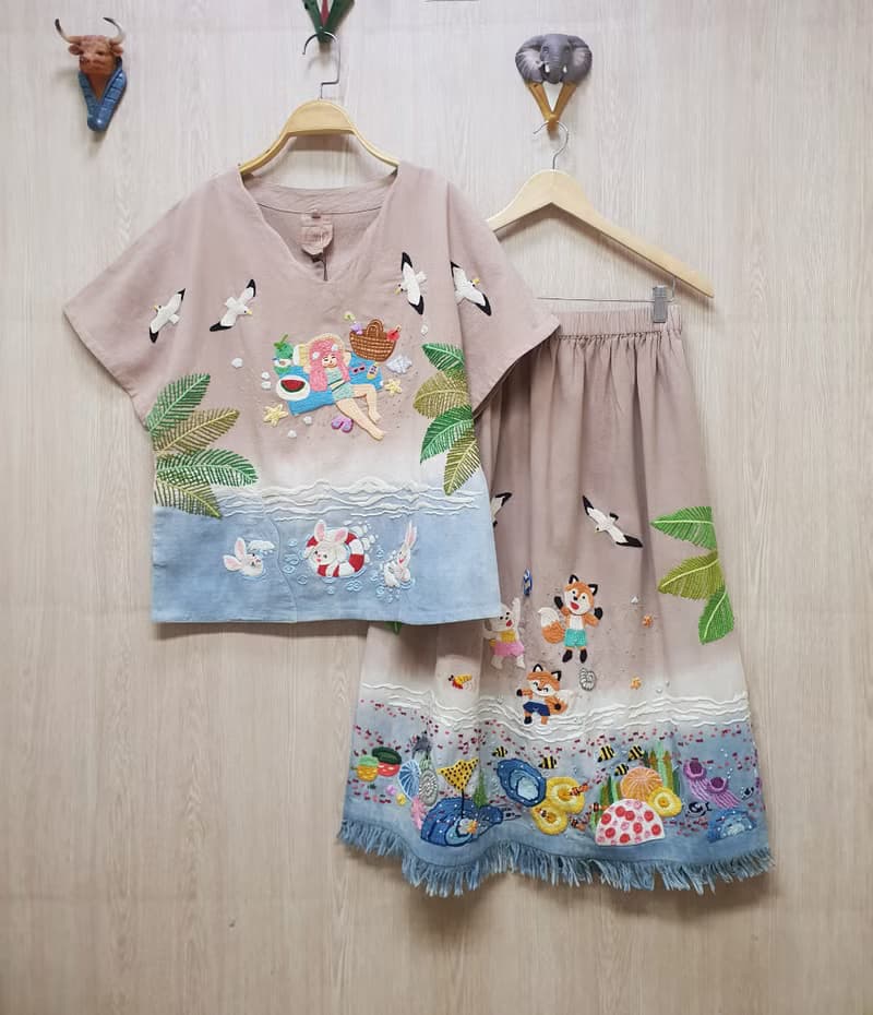 手繡裙 棉布 花卉 兔子 蘑菇 雲朵 彩虹