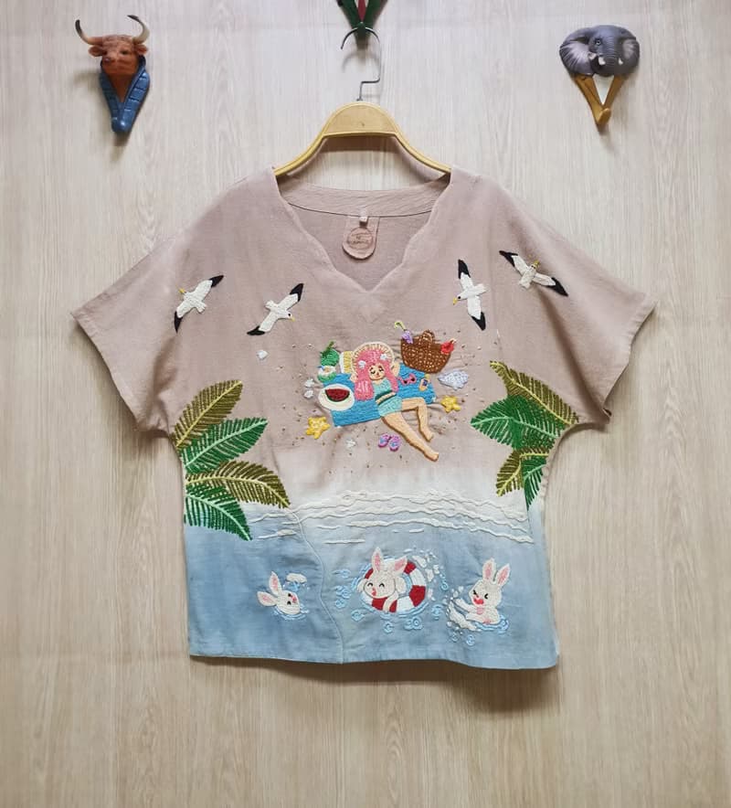 手繡裙 棉布 花卉 兔子 蘑菇 雲朵 彩虹