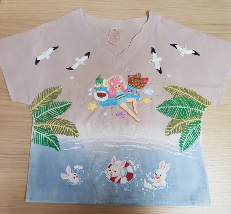 手繡裙 棉布 花卉 兔子 蘑菇 雲朵 彩虹