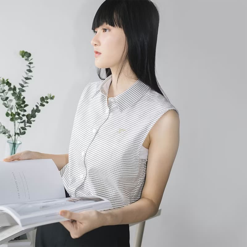 PREMIUM // white green check // women sleeveless
