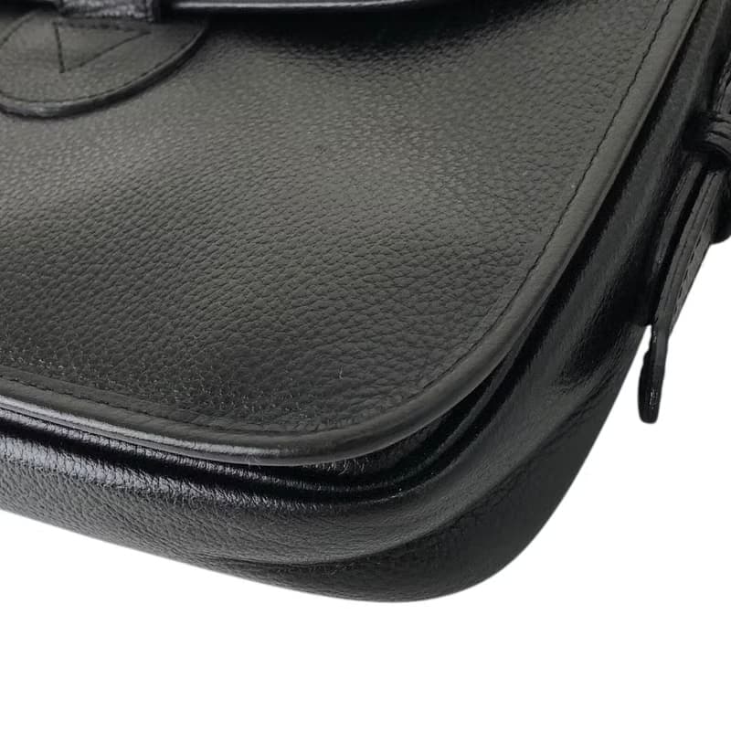 【 日本直送　名牌中古包 】Yves Saint Laurent イヴ・サンローラン ショルダーバッグ ブラック YSL レザー vintage n7ubch