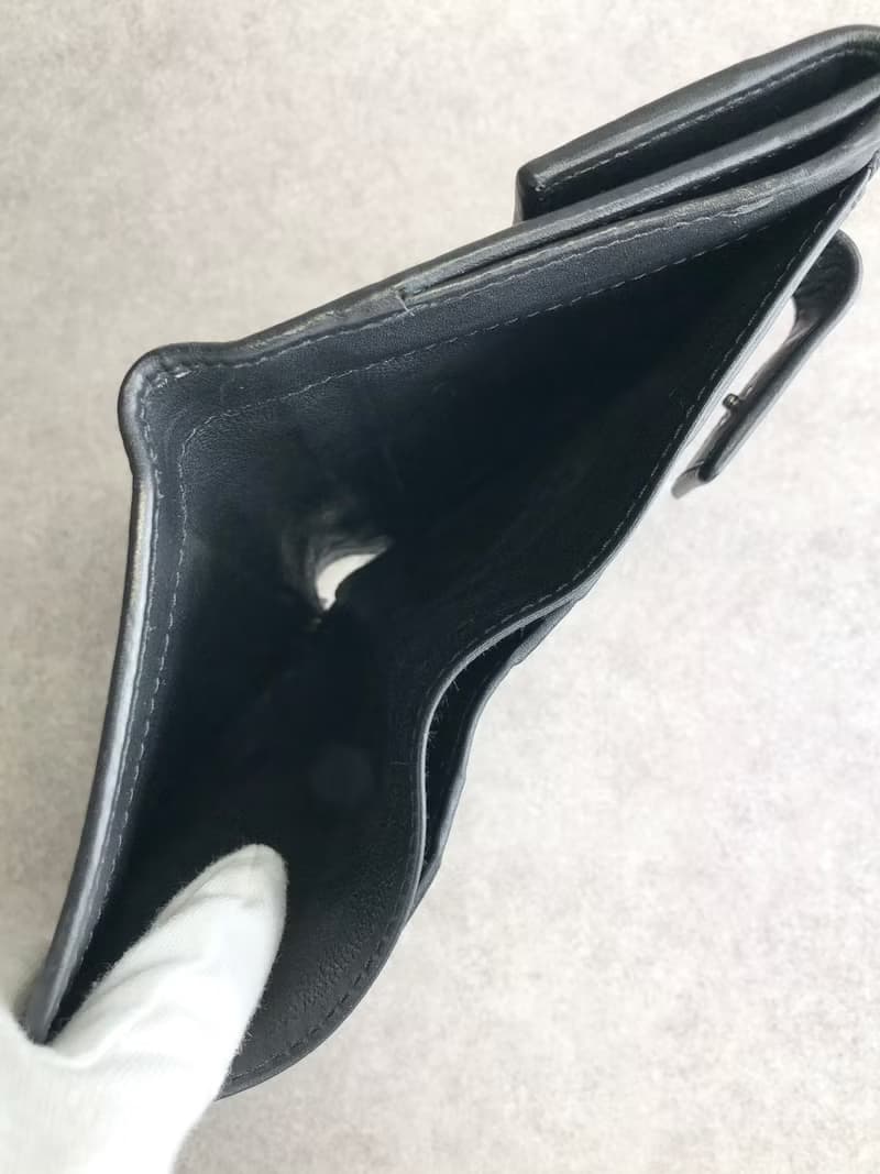 【 日本直送　名牌中古包 】GUCCI グッチ 財布 ブラック GGキャンバス 二つ折り財布 vintage ヴィンテージ オールド znwywn
