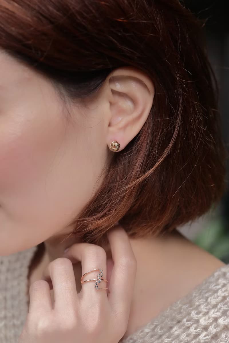 14K Twisted roll Earring 麻花耳針耳環