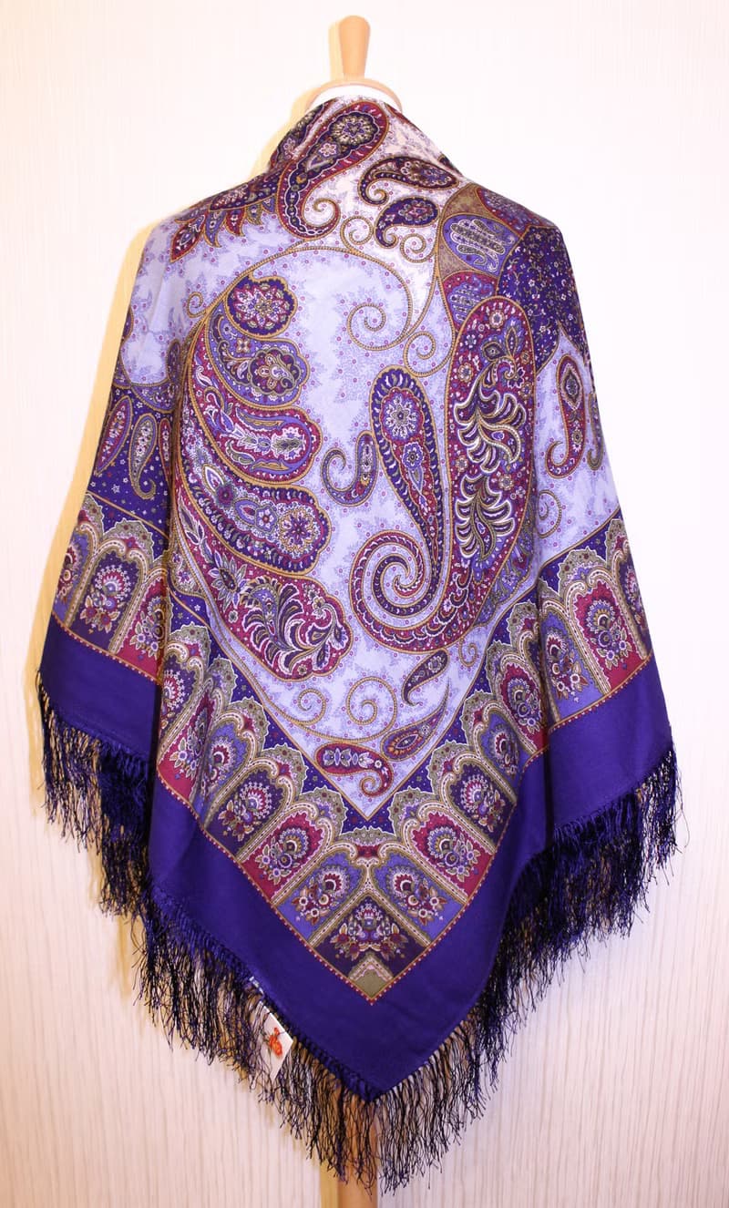 Pavlovo Posad Russian Shawl 100% Wool Scarf 125x125 cm Wrap Silk Fringe 1344-13