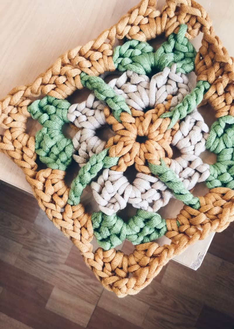 手作材料包 編織一條復古花磚毯 含影片教學